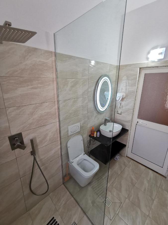 Bujtina Valgent Bed & Breakfast Berat Exterior photo